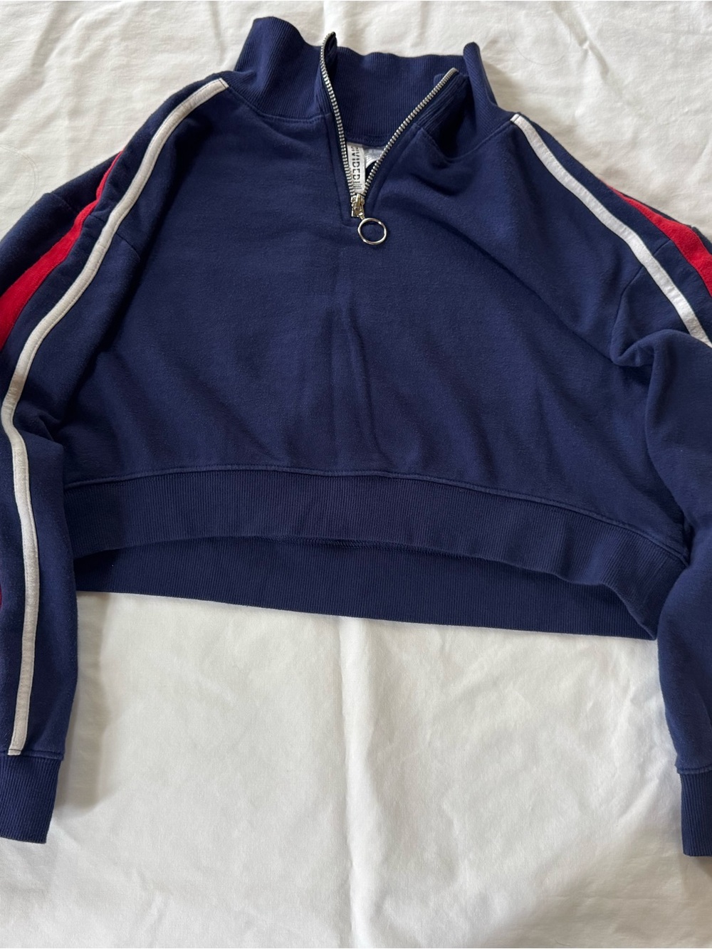 BUNDLE! Five (5) H&M (Divided) Cropped Pullover Long Sleeve Sweatshirts
